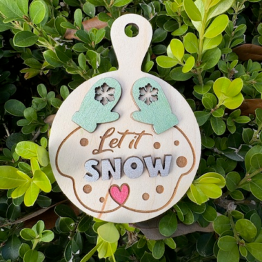Wooden Christmas Ornament (Let it snow)